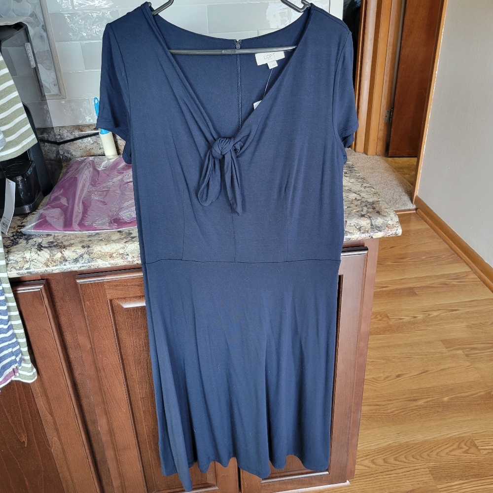Loft Tie Front Flare Dress NWT Size Medium (NAVY BLUE)
